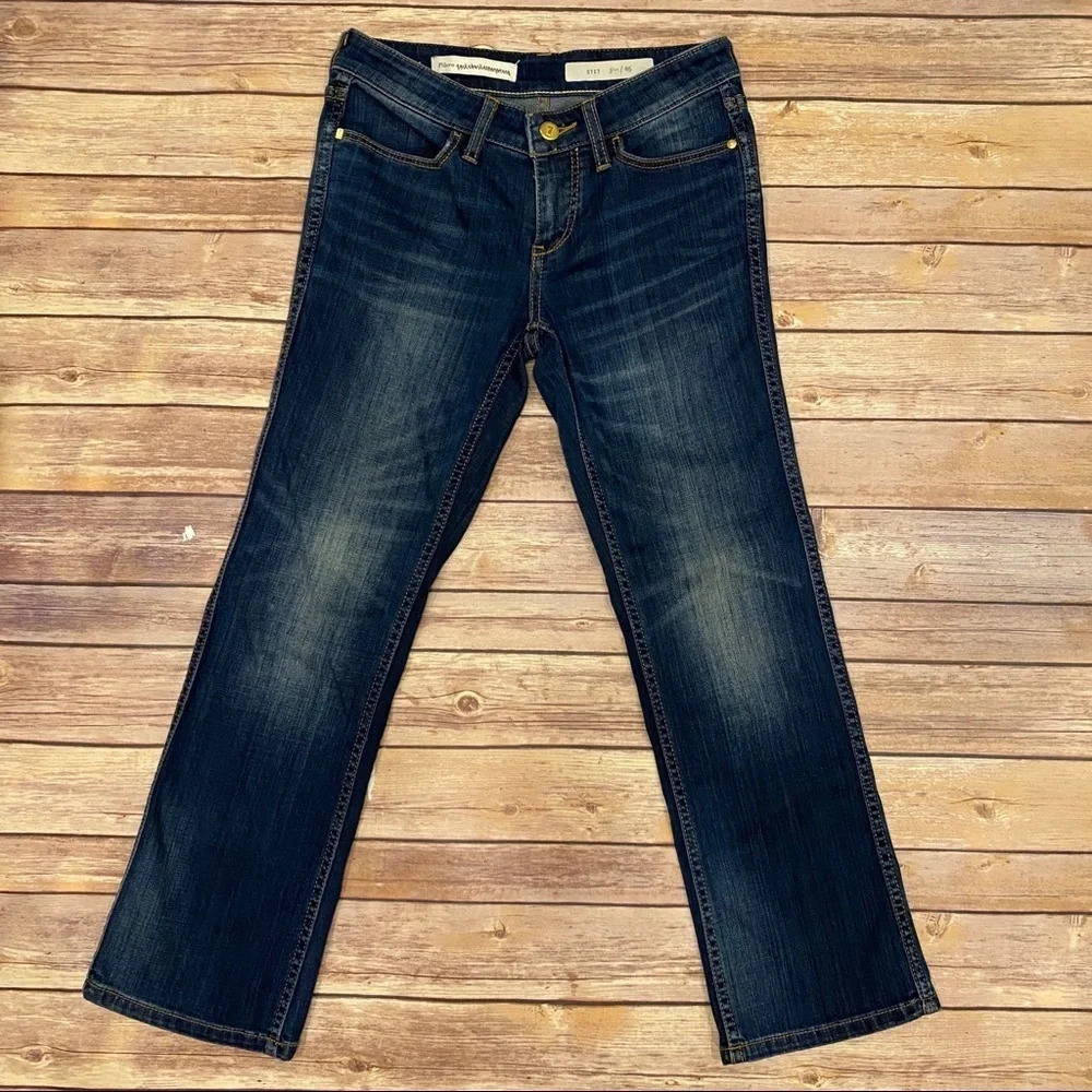 Pilcro and the Letterpress Denim Capris